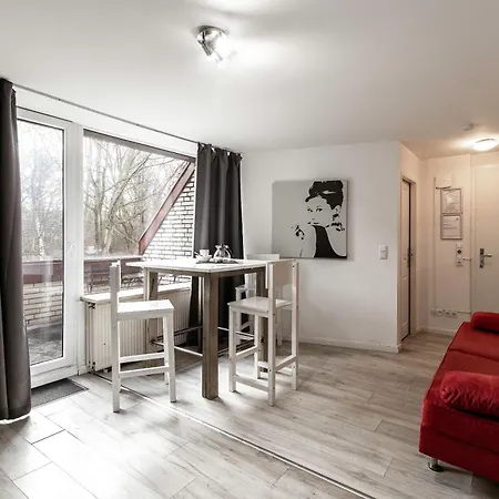 Ohechaussee Apartment *
